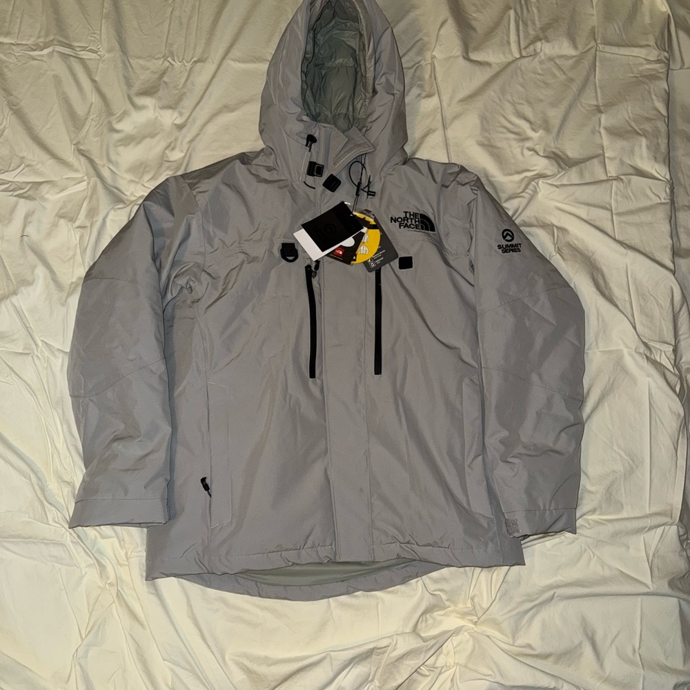 The North Face Summit Series Men’s Jacket Large